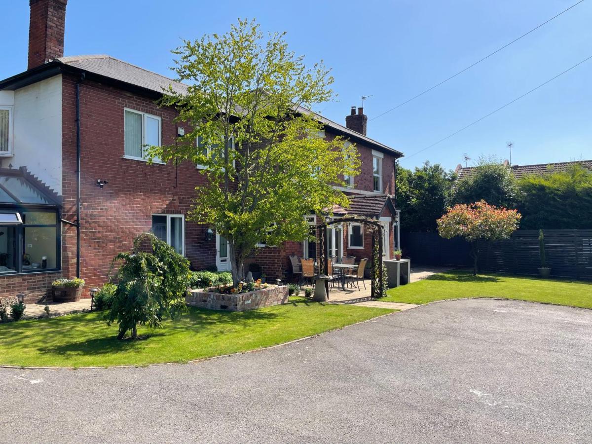 Borrowfield Lodge Derby Bagian luar foto